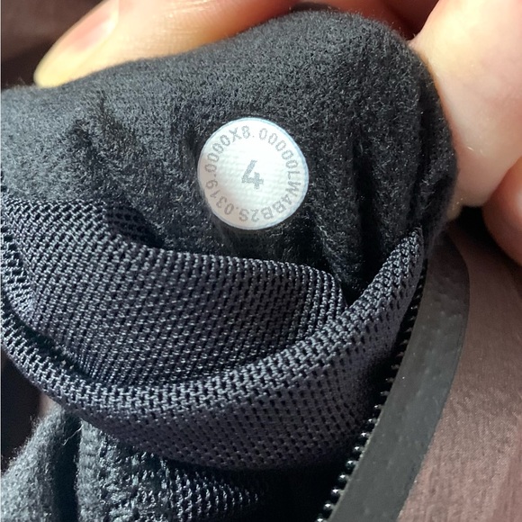 Lululemon Cloudscape Wrap size 4 - Picture 6 of 6